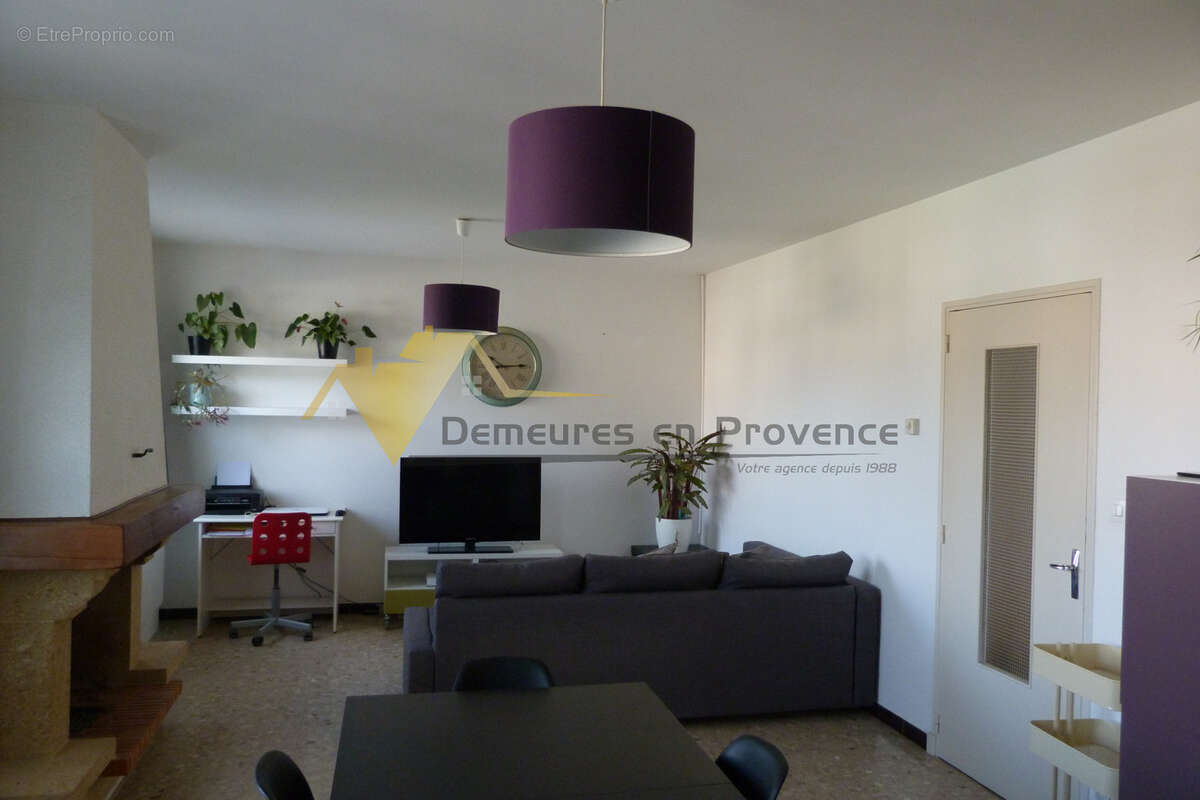 À investir sur Vaison-La-Romaine : maison de 97m2 avec 4 pièces - photo 5