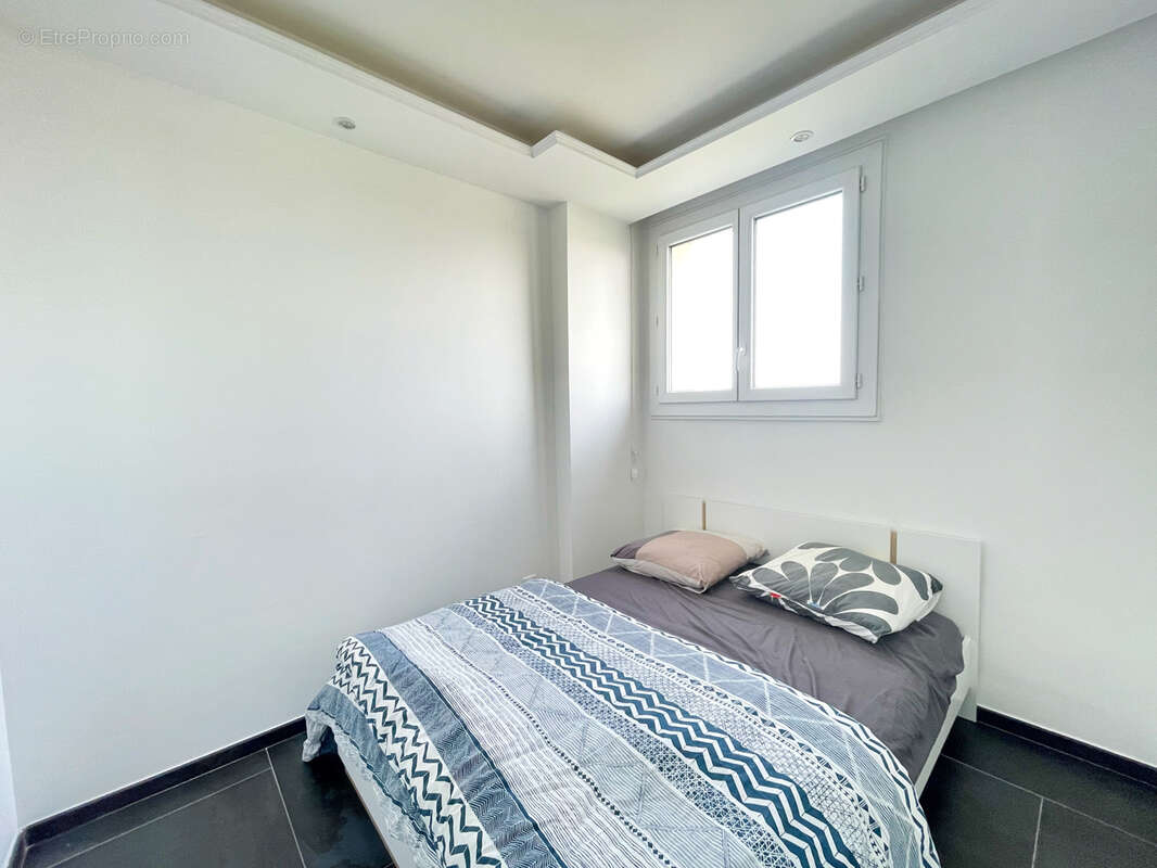 Appartement à LA MULATIERE