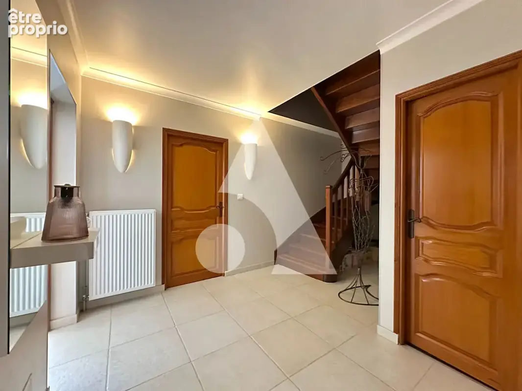 Maison Cahors 494m², 16 pièces, 8 chambres, piscine. - photo 5