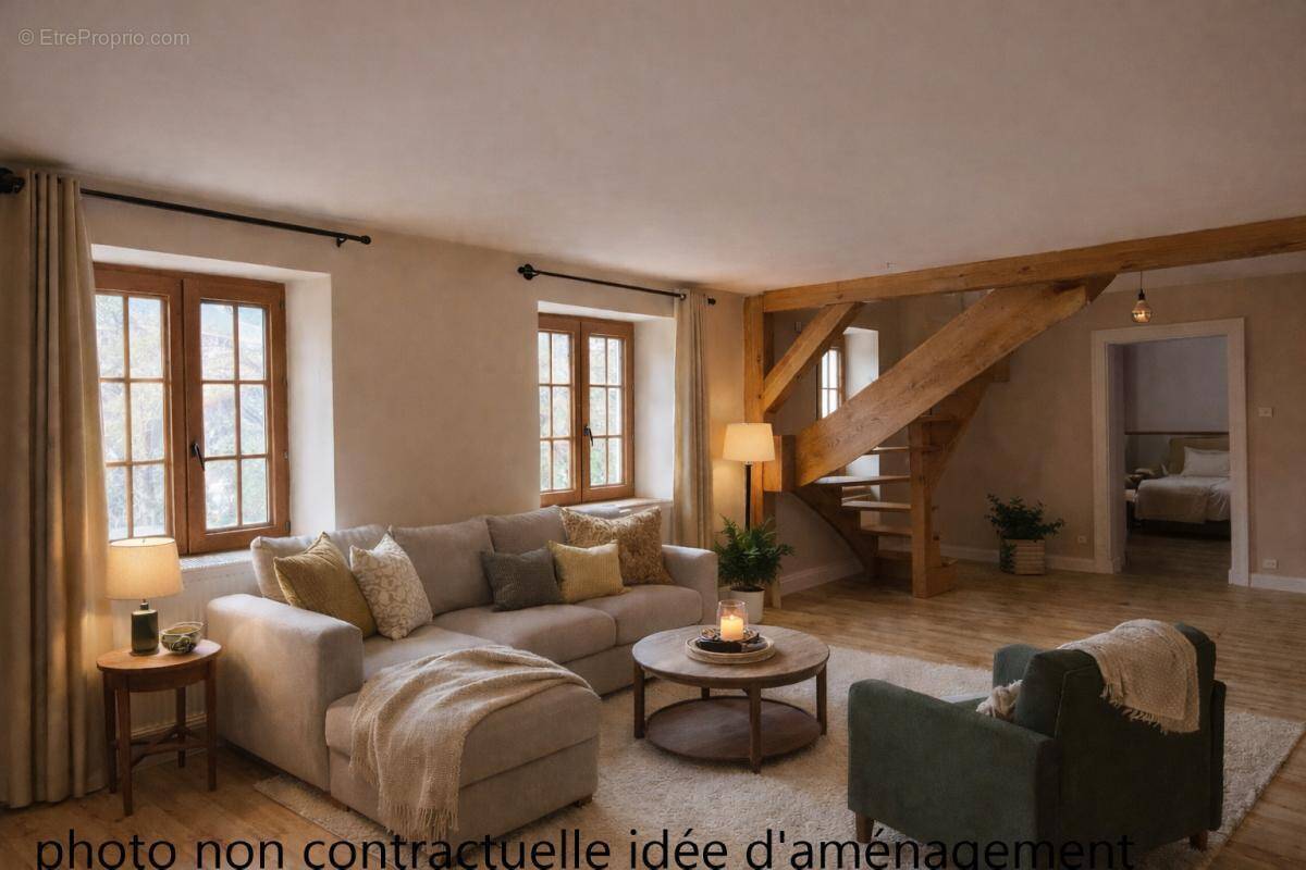 Maison à AUXELLES-HAUT