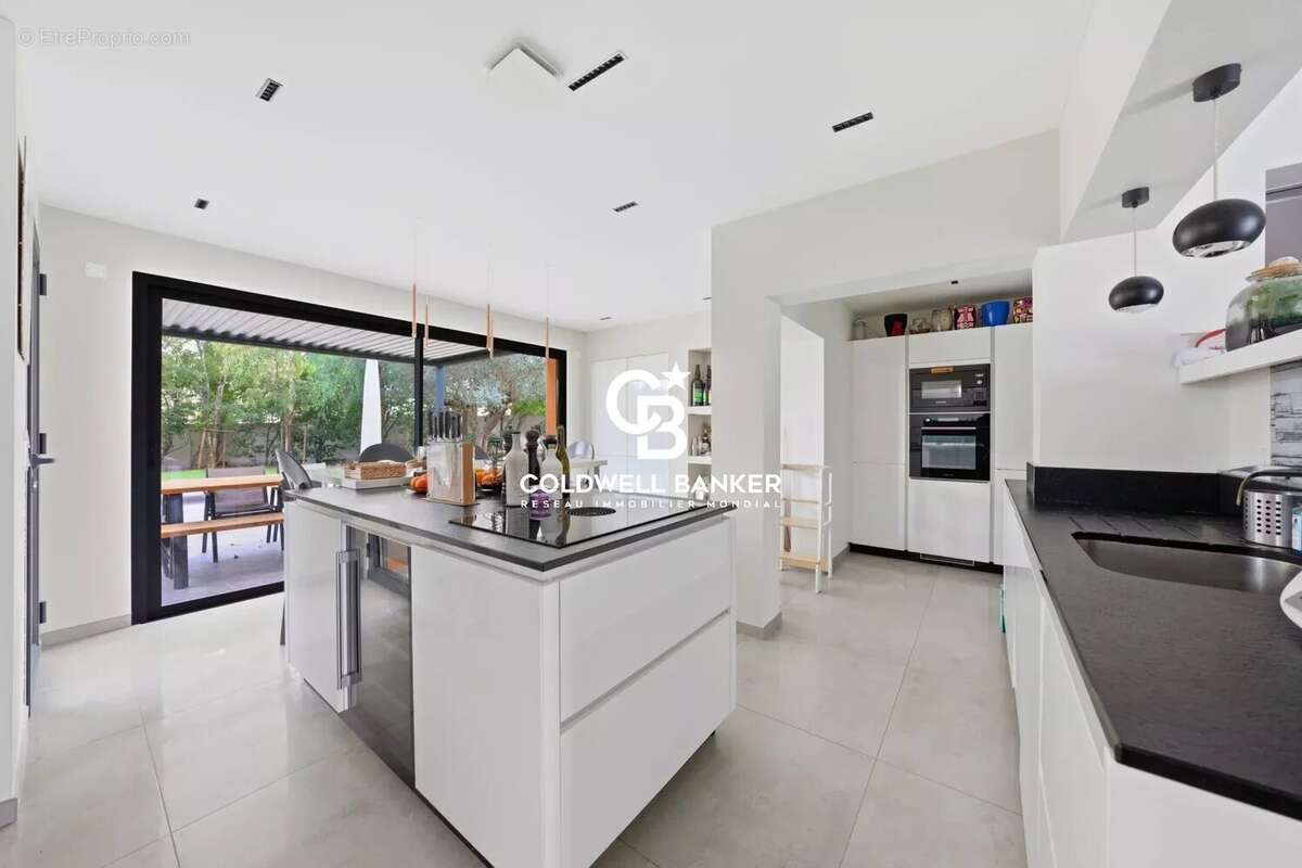 Maison à CASTELNAU-LE-LEZ