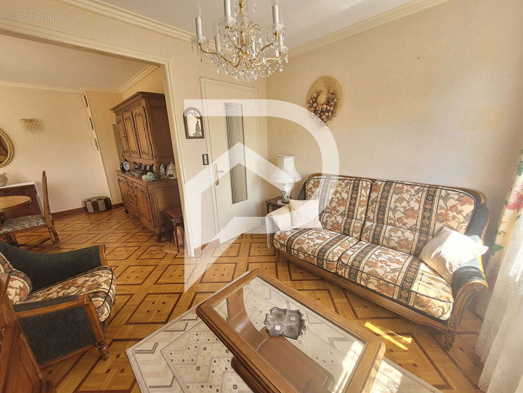Maison à CHAUMONT