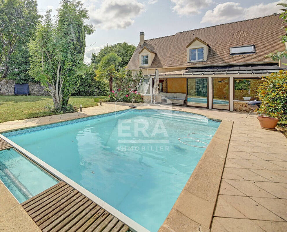 Maison à LES ALLUETS-LE-ROI