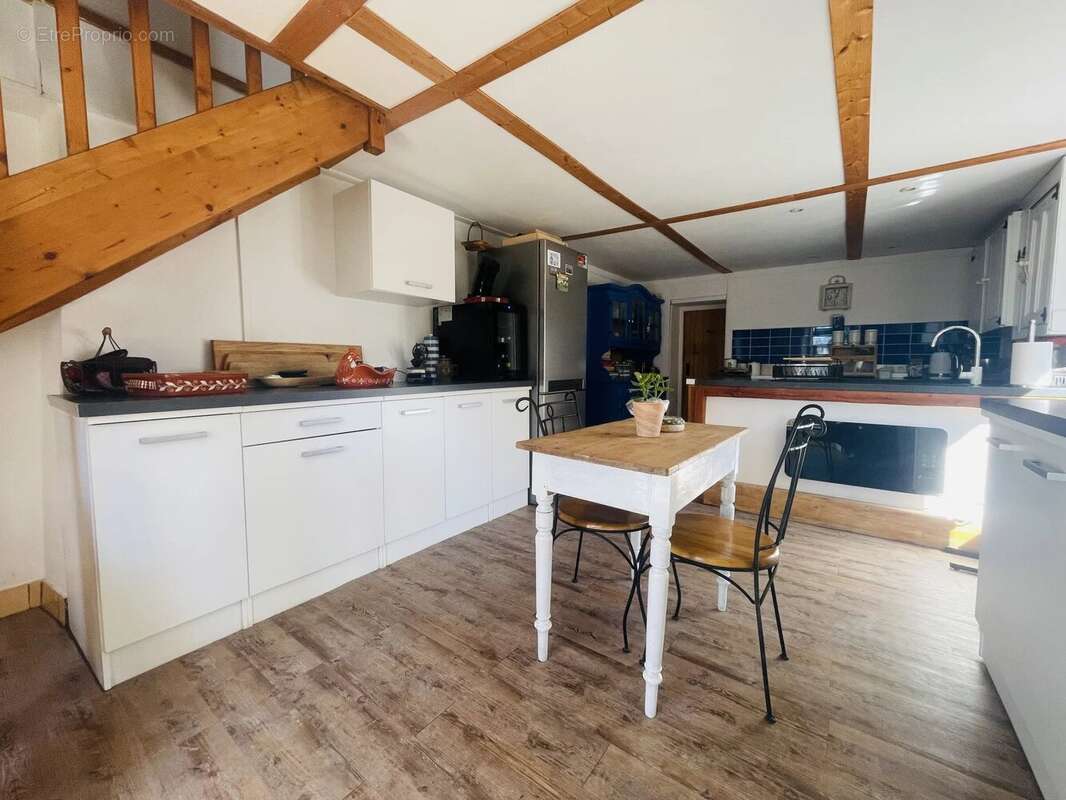 Maison 119 m² à Chassenon  - photo 6