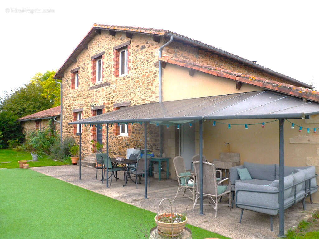 Maison à SAINT-MESMIN