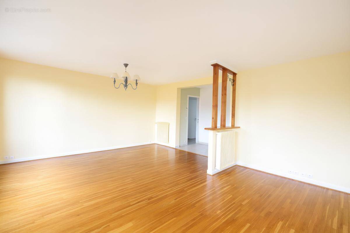 Appartement à MEULAN