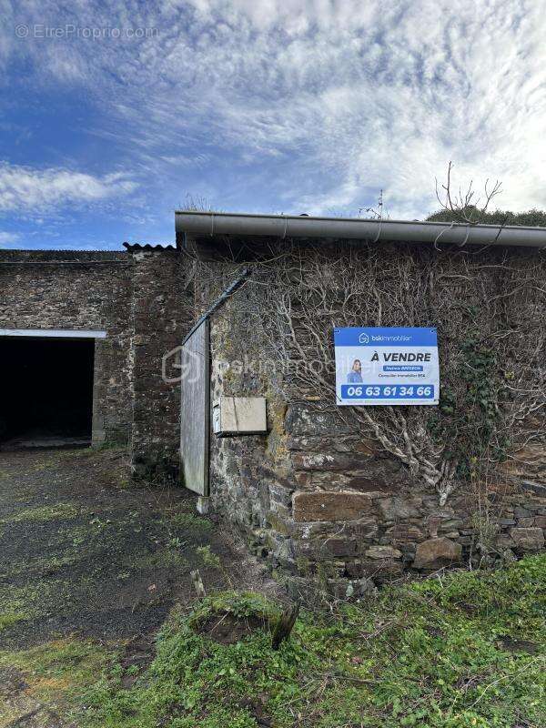 Grange en pierre, à usage non résidentiel – Chavagnes-en-Paillers - photo 8