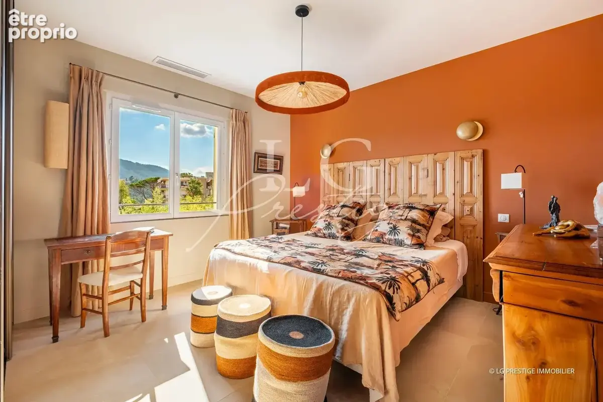 Mandelieu-la-napoule – villa de charme avec piscine à deux pas des plages - photo 8