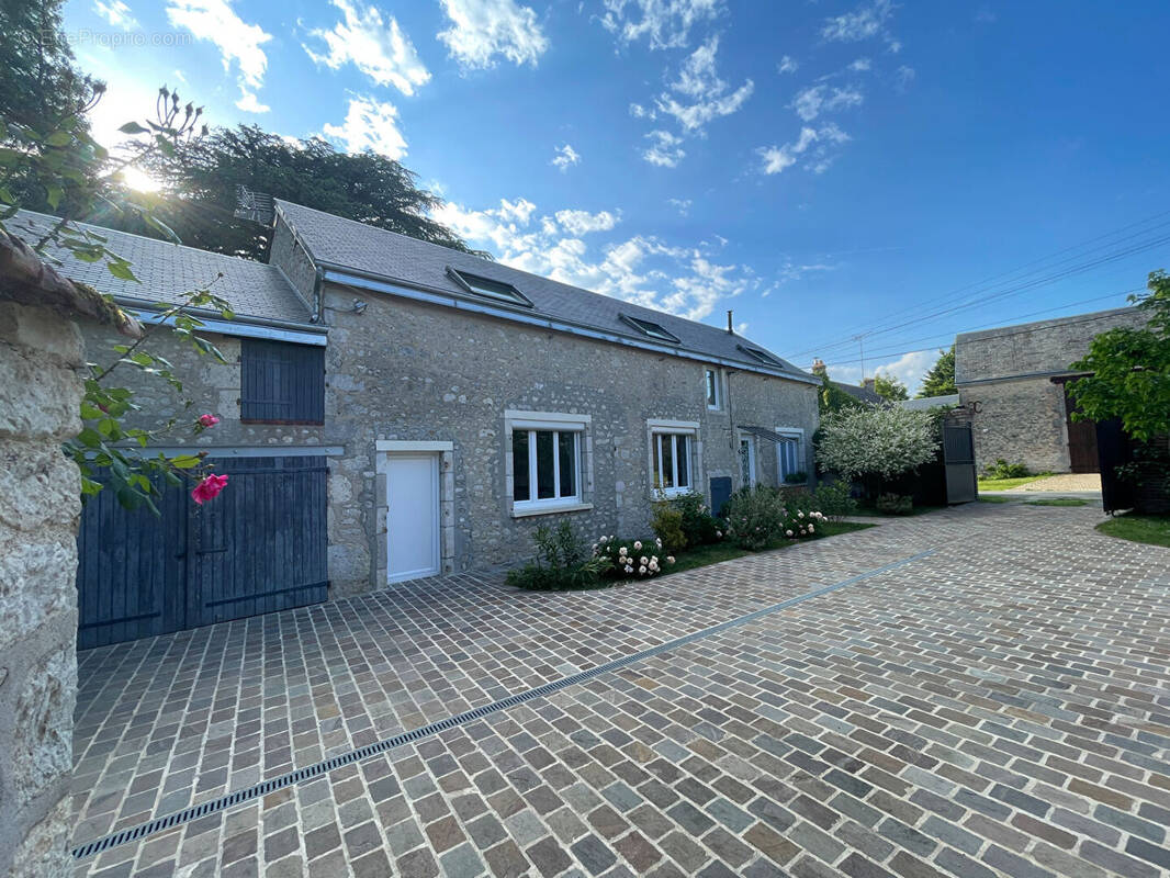 Maison à ALLAINES-MERVILLIERS