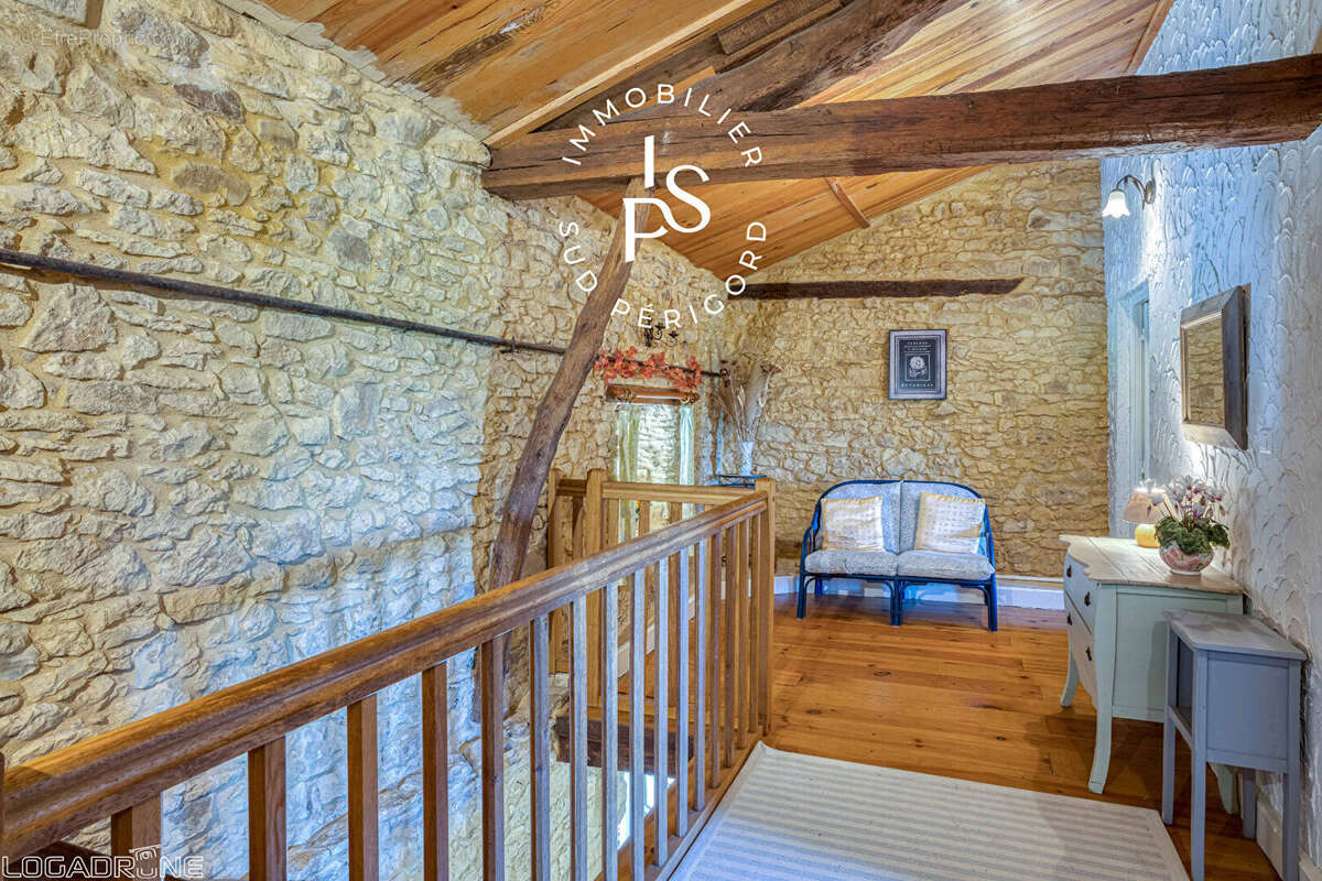 Manoir avec 3 Gîtes et 2 piscines, Villefranche du Perigord - photo 14