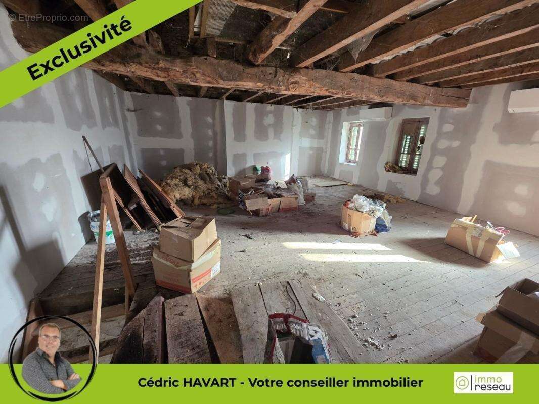 Maison à LADAPEYRE
