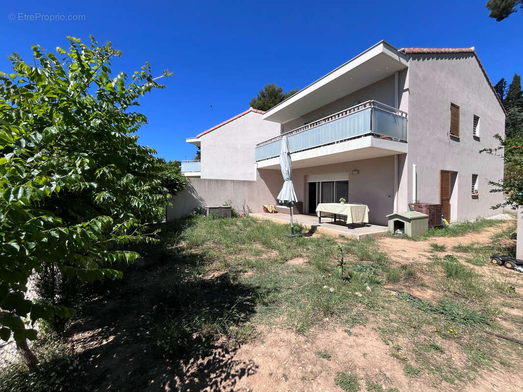 Appartement t3 en rez de jardin  avec parking toulon ouest - photo 15