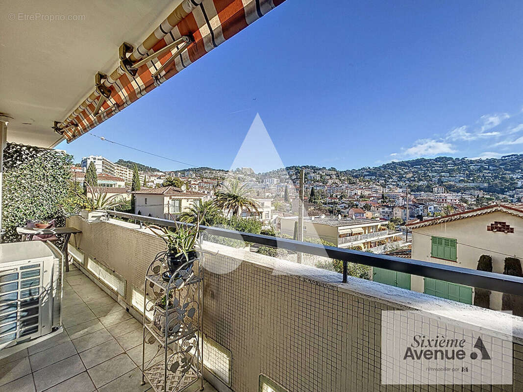 Appartement à LE CANNET