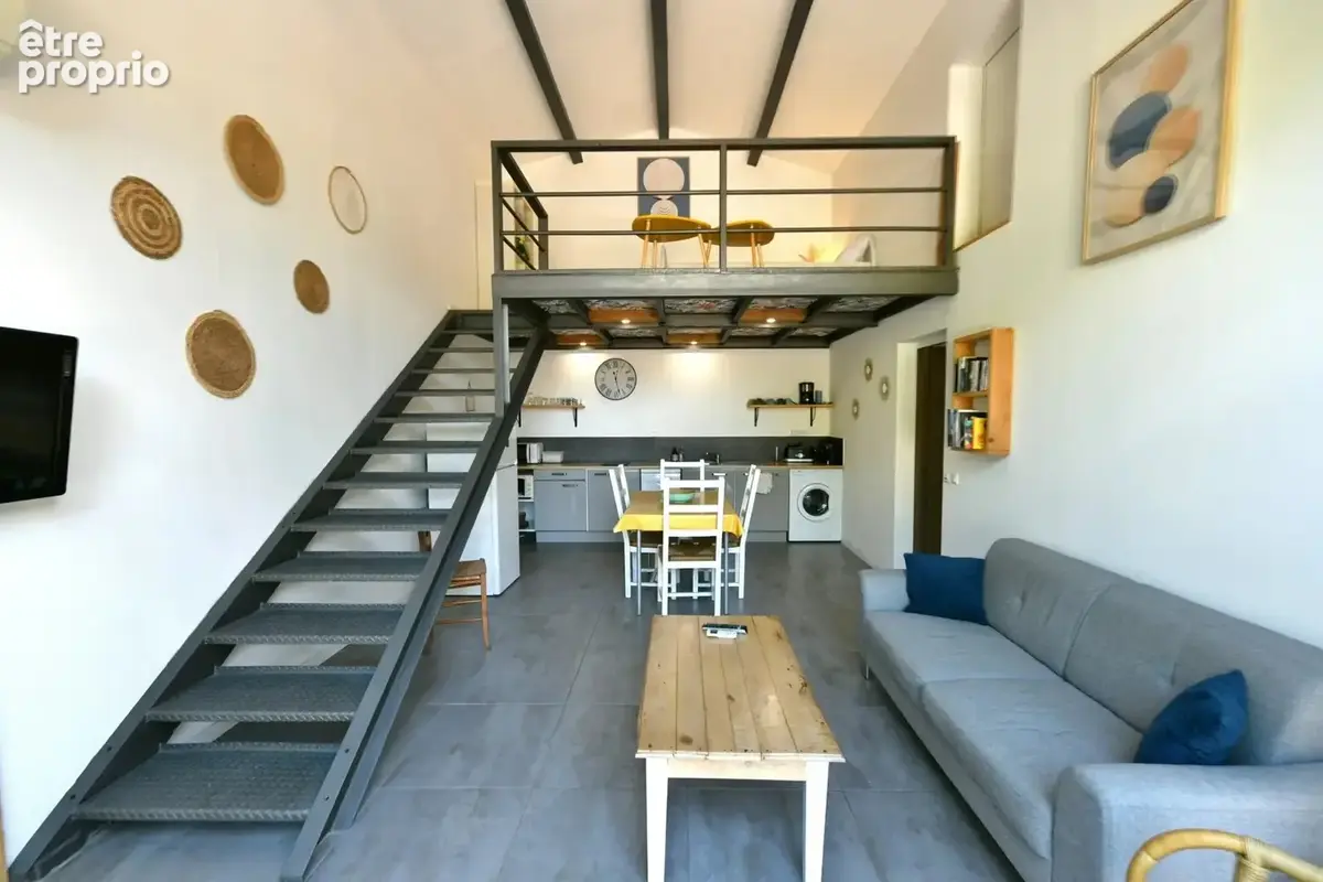 Maison méridionale de 230 m² avec maison d’invités, piscine et jardin dans Uzès - photo 14
