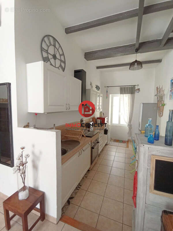 Maison à BAGNOLS-SUR-CEZE