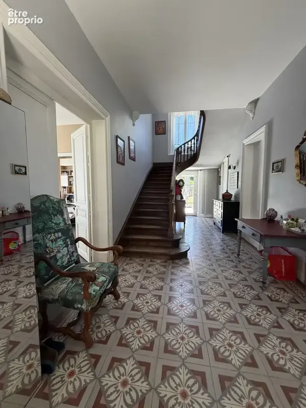 Belle maison de maître, 208 m2 hab., à marlhes dans le pilat (42),  parc de 2 995 m2 plat, clos, arboré, const - photo 5