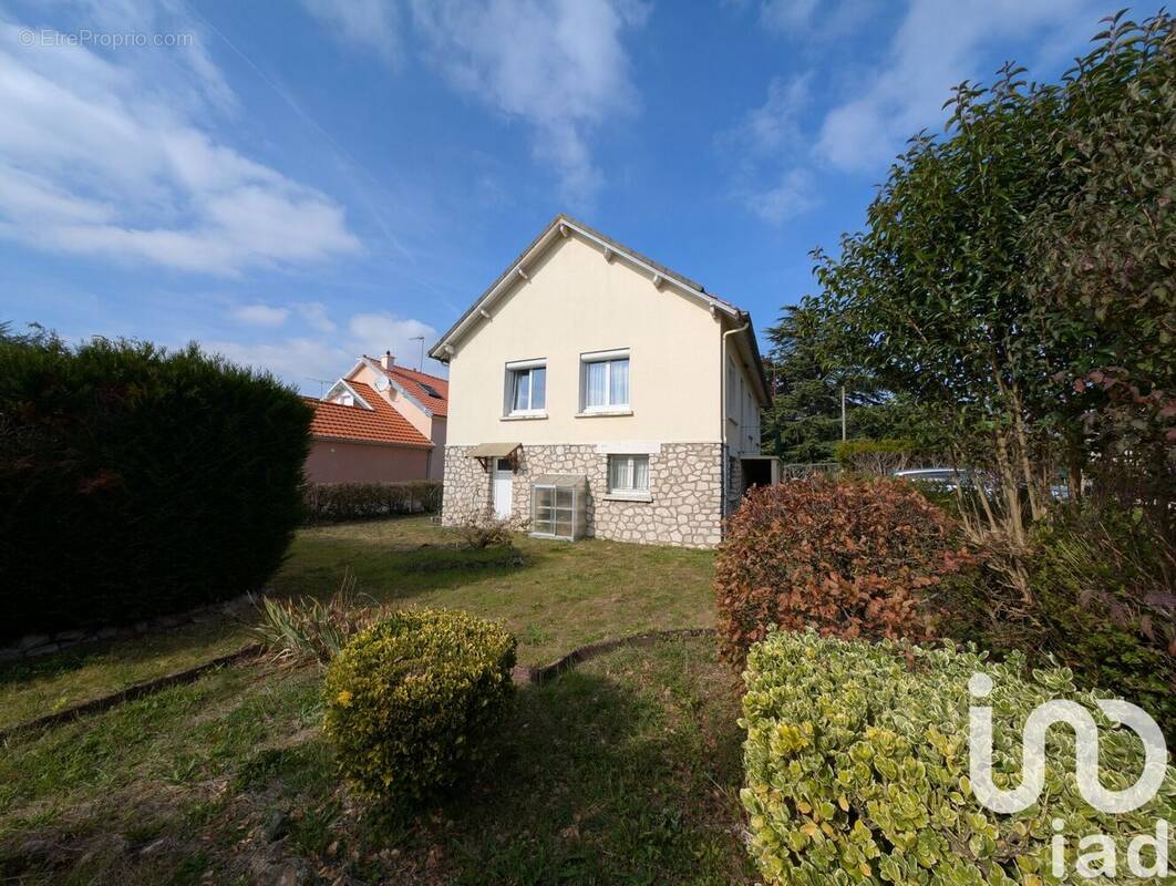 Photo 1 - Maison à AMILLY