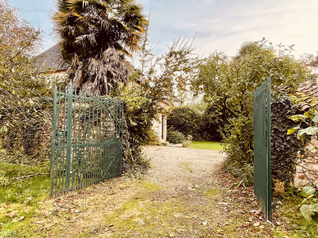 Maison à L&#039;ISLE-JOURDAIN