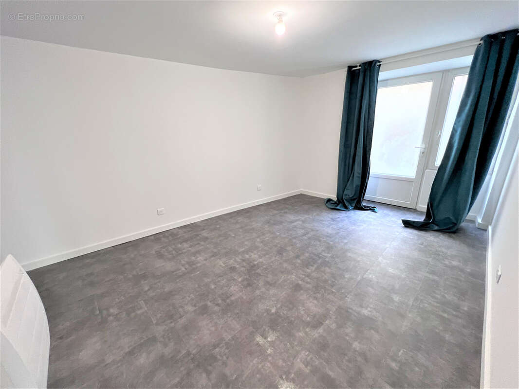 Appartement à SEYSSEL