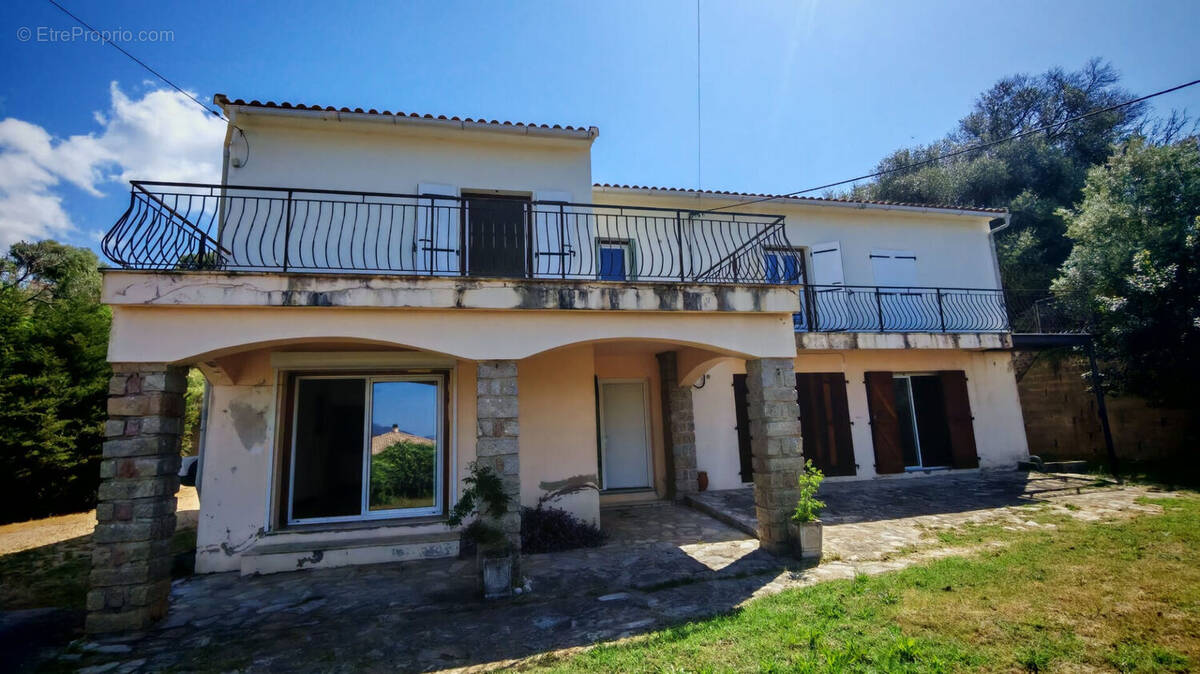 Maison à BASTELICACCIA