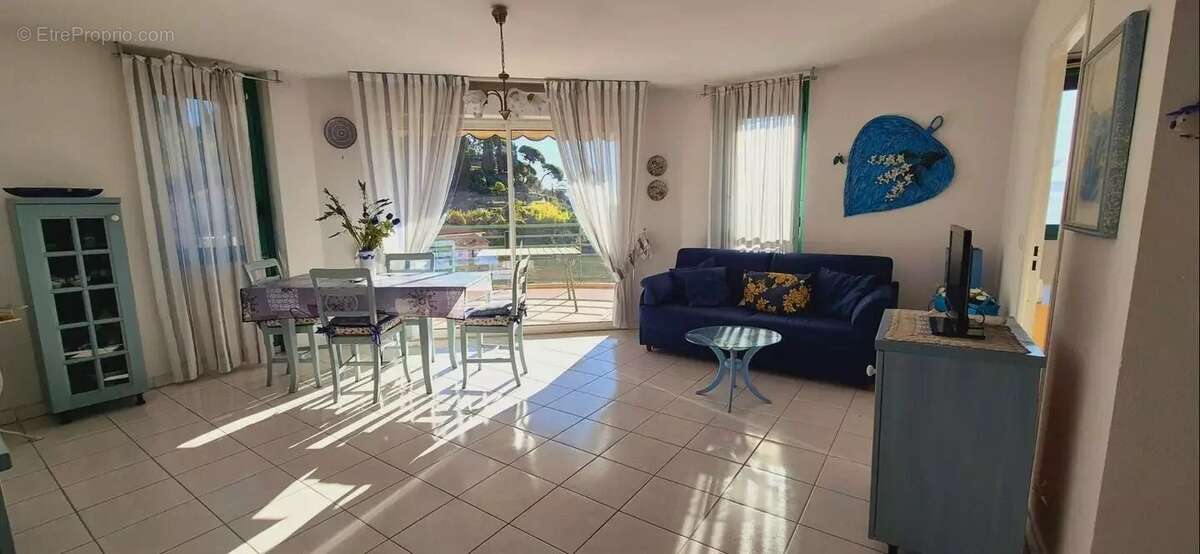 Appartement à MENTON