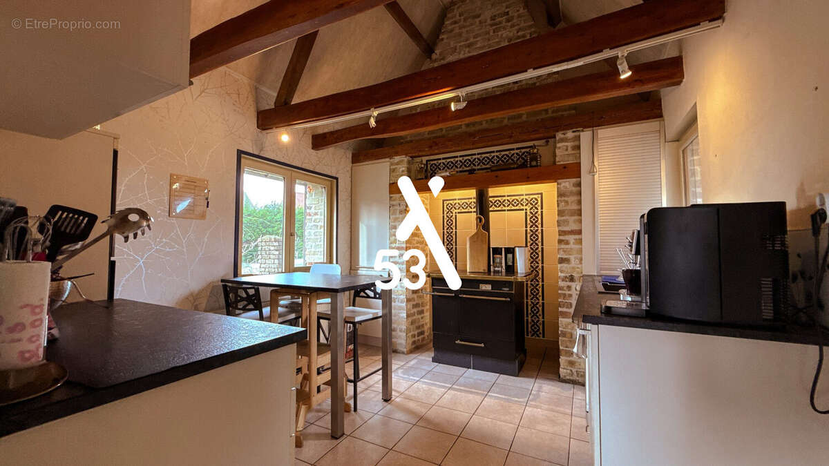 Maison à CAPPELLE-BROUCK