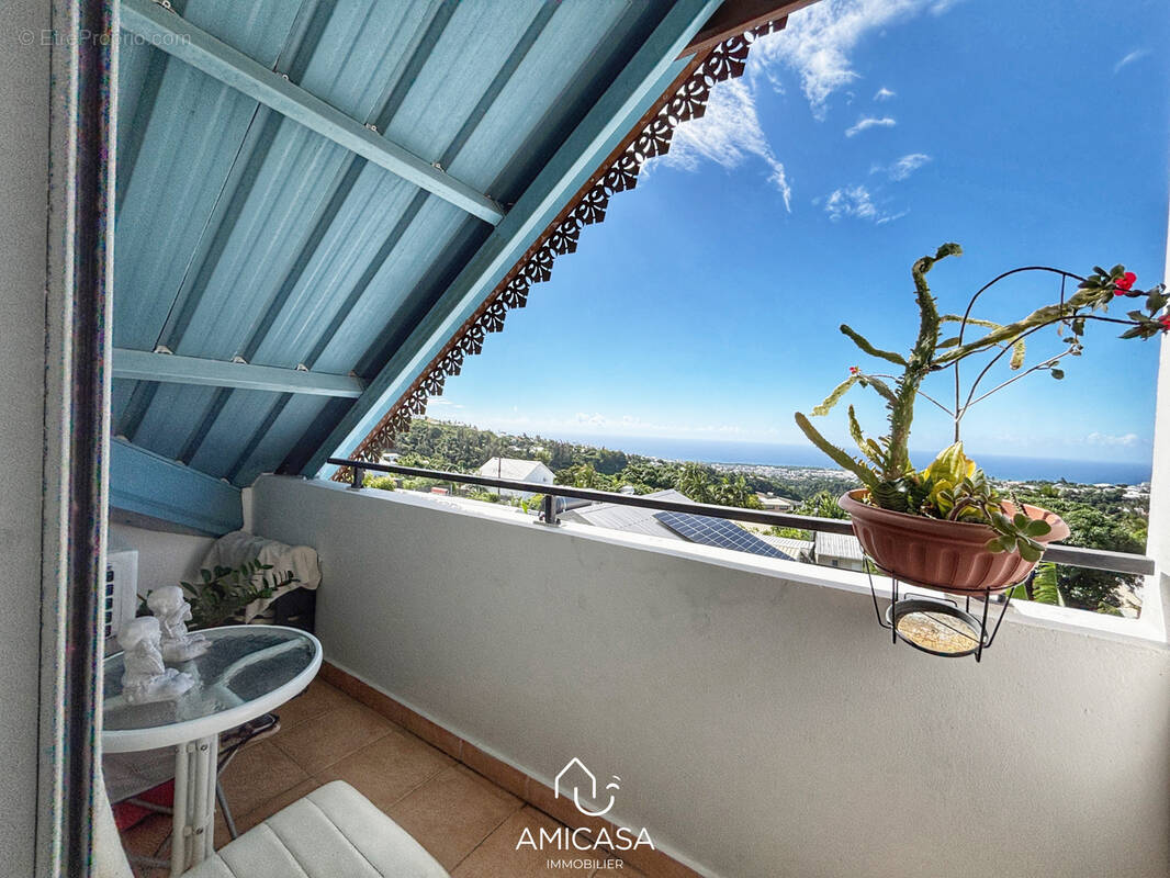 Appartement à SAINT-DENIS
