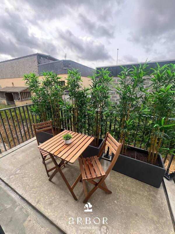 Appartement à MONDEVILLE