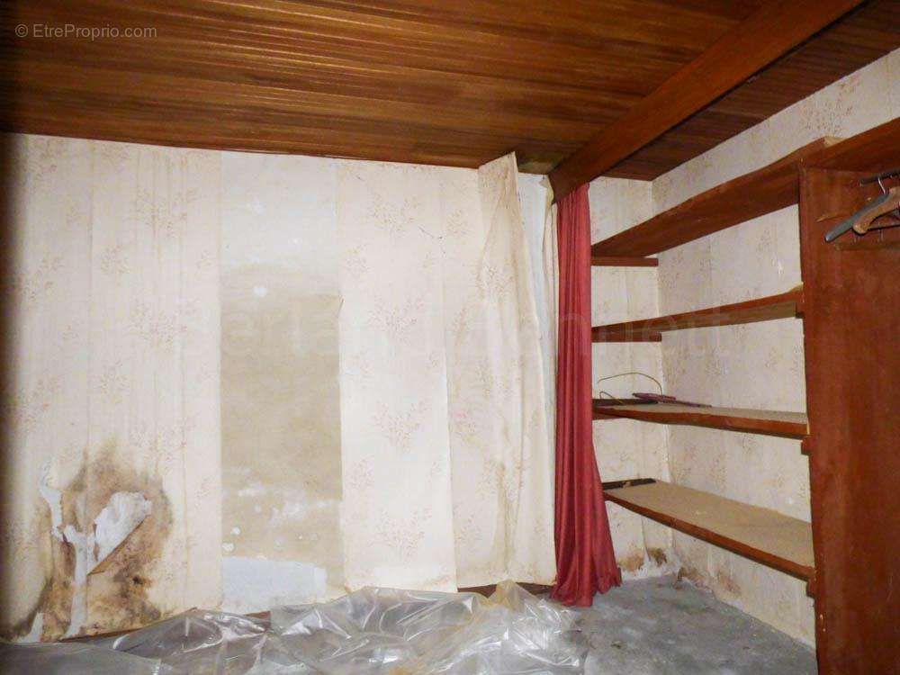 Maison à CHEF-BOUTONNE