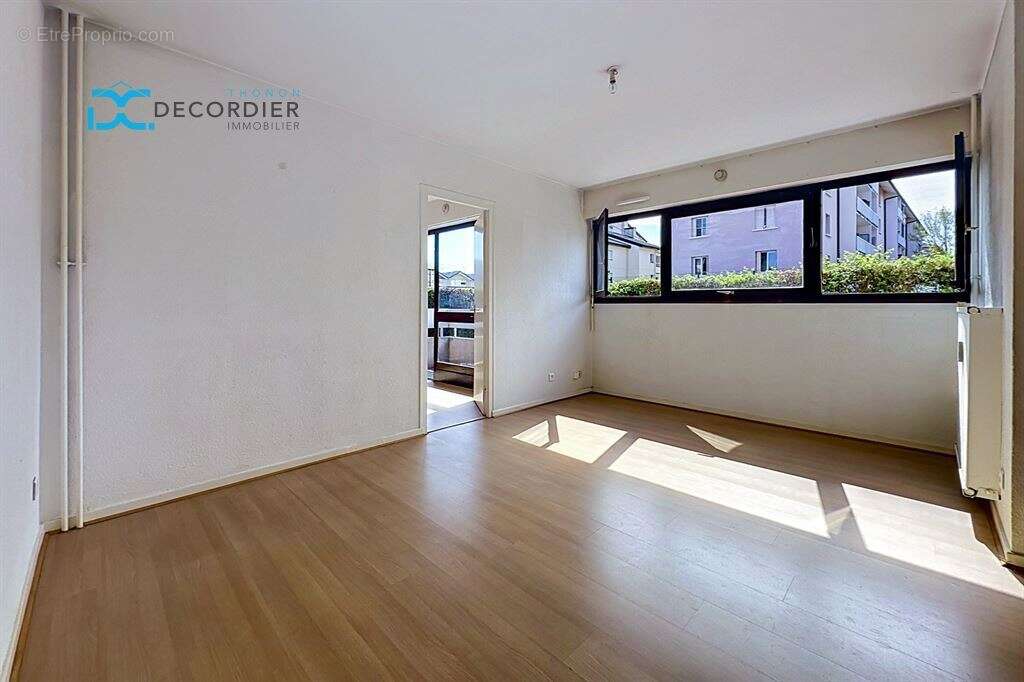Appartement T2 de 43 m² à rénover - photo 6