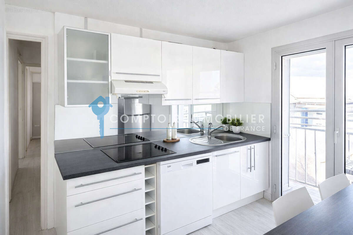 Appartement à CANDILLARGUES