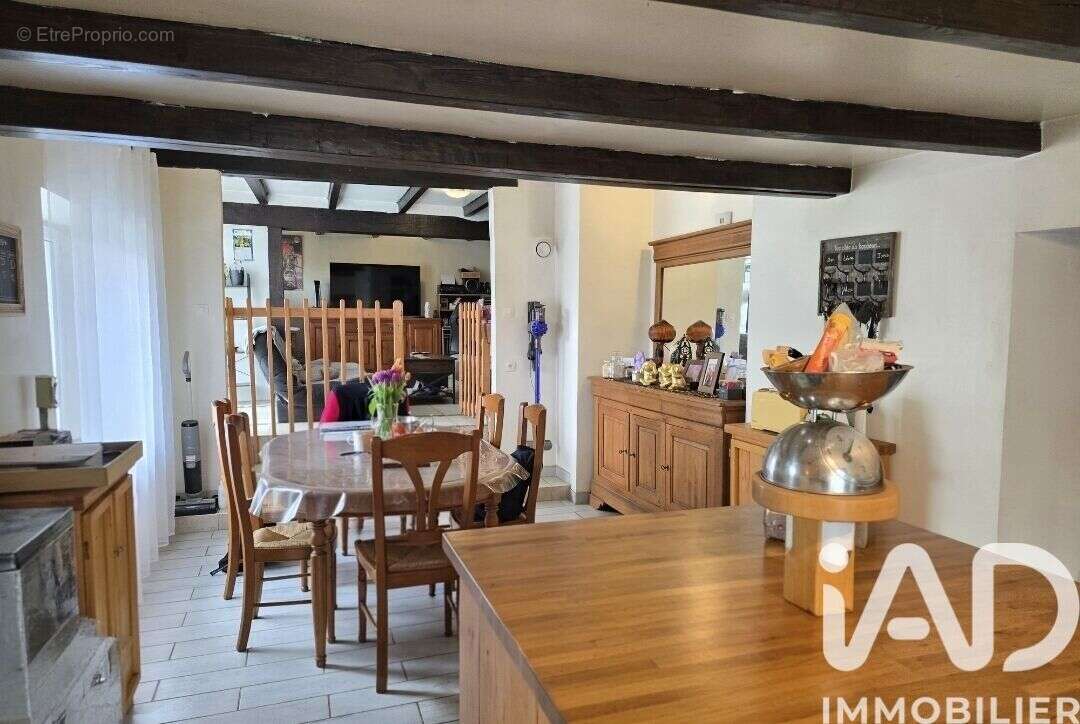 Maison 165 m² à Bainville-Aux-Miroirs  - photo 3