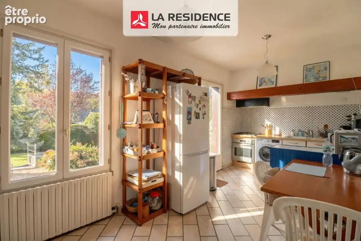 Maison 283 m² à Oinville-Sur-Montcient  - photo 7