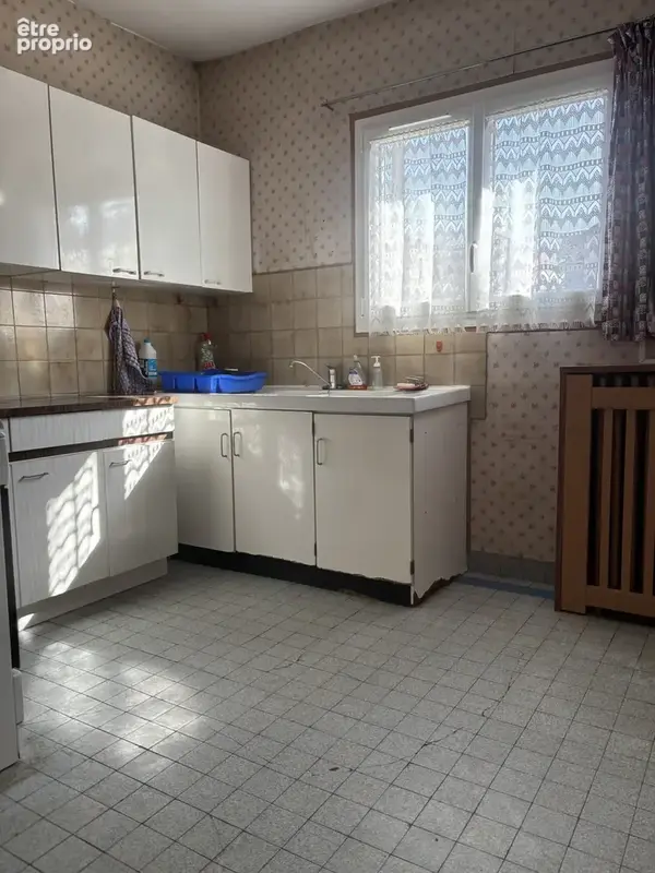 Ezanville - proche commerce - photo 4