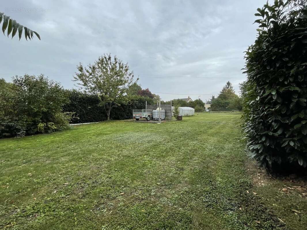 Maison à SAINT-LAURENT-DE-LIN