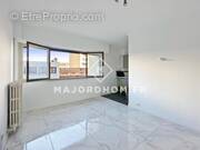 Appartement à MARSEILLE-4E