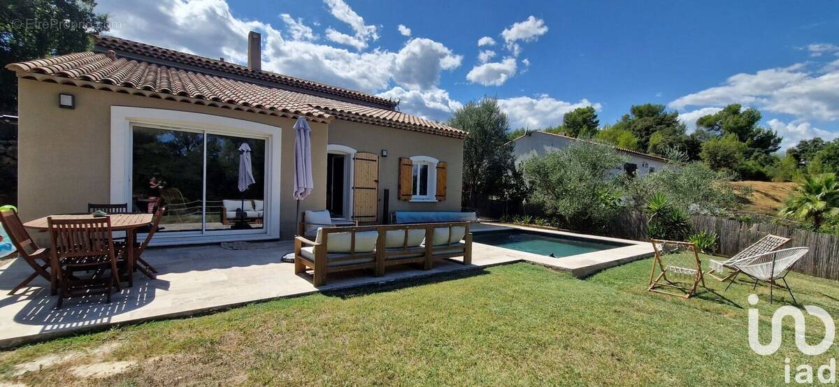 Photo 1 - Maison à VIDAUBAN