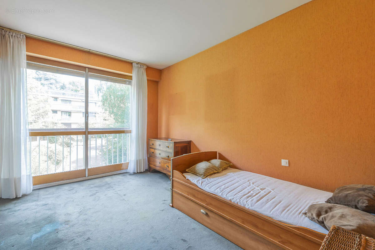 Appartement à GARCHES