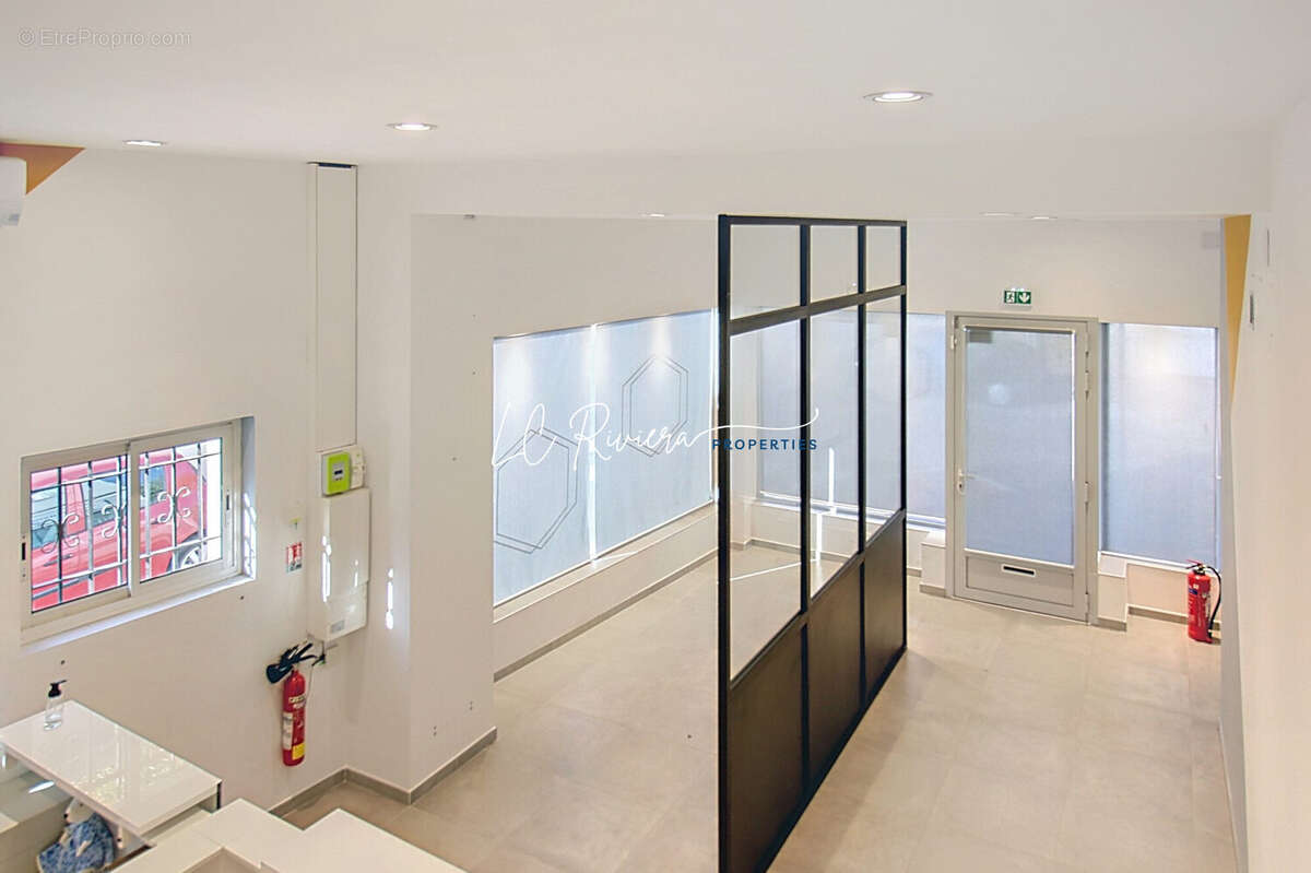 Commerce à SAINT-RAPHAEL