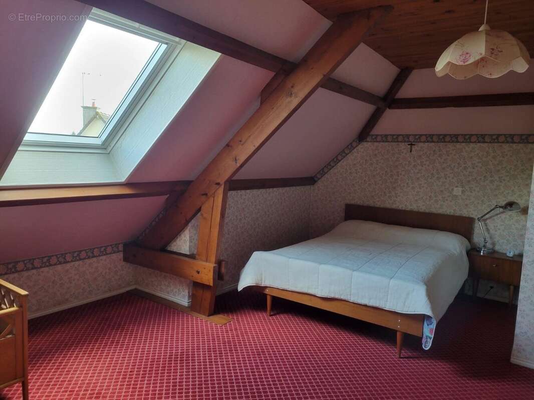 Maison à LE BREUIL-EN-BESSIN