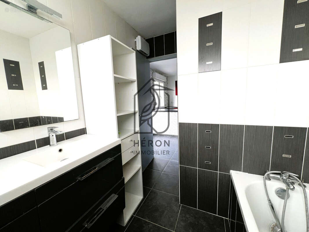 Maison à SAILLY-SUR-LA-LYS