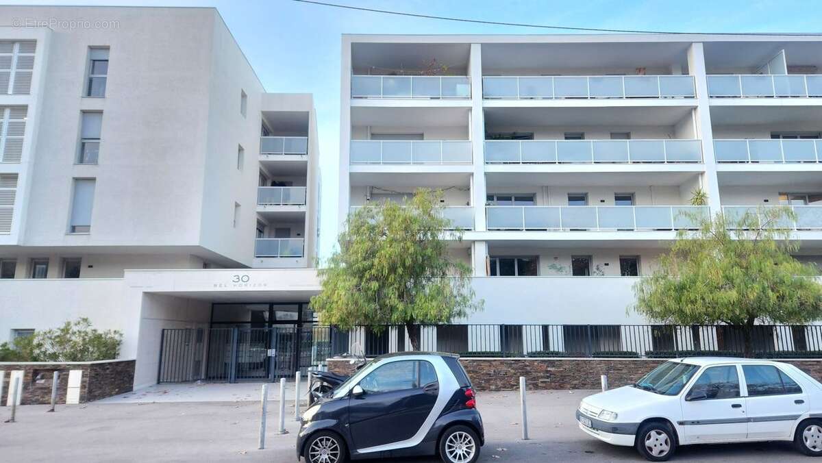 Appartement à MARSEILLE-8E
