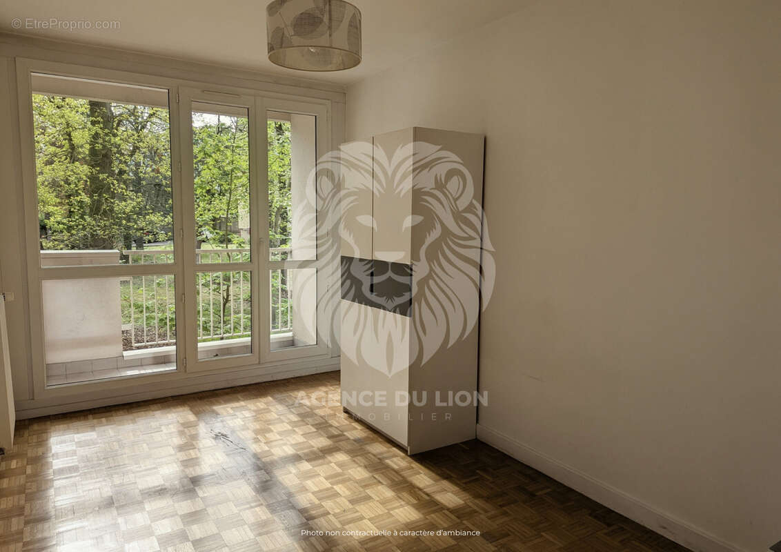 Appartement à BEAUCHAMP