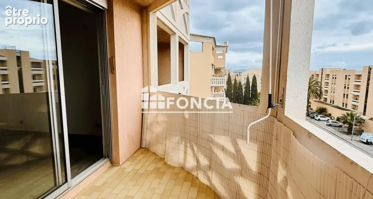Appartement à HYERES