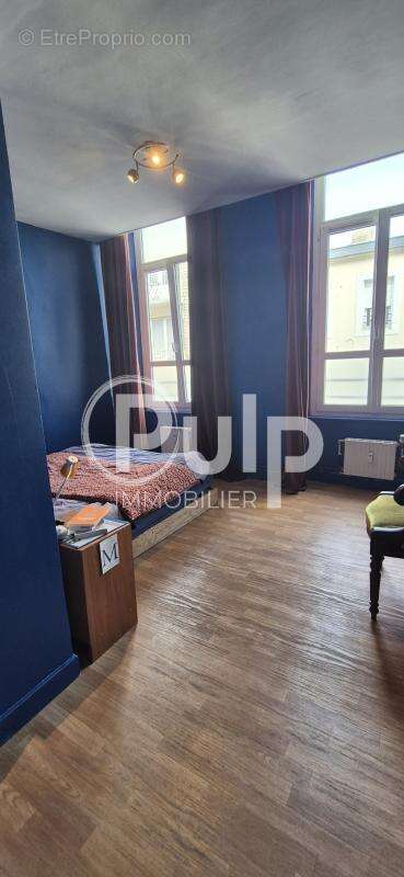 Boulogne-sur-mer - bel appartement traversant de 80 m² avec parking privatif & cave - photo 5