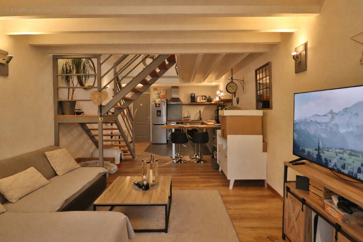 Appartement à SAINT-ANDRE-LES-VERGERS
