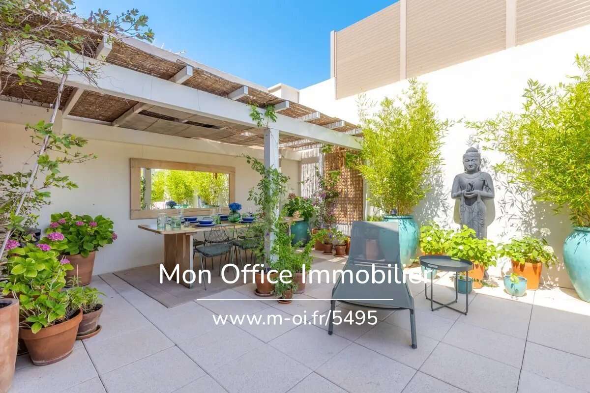 Appartement à MARSEILLE-11E