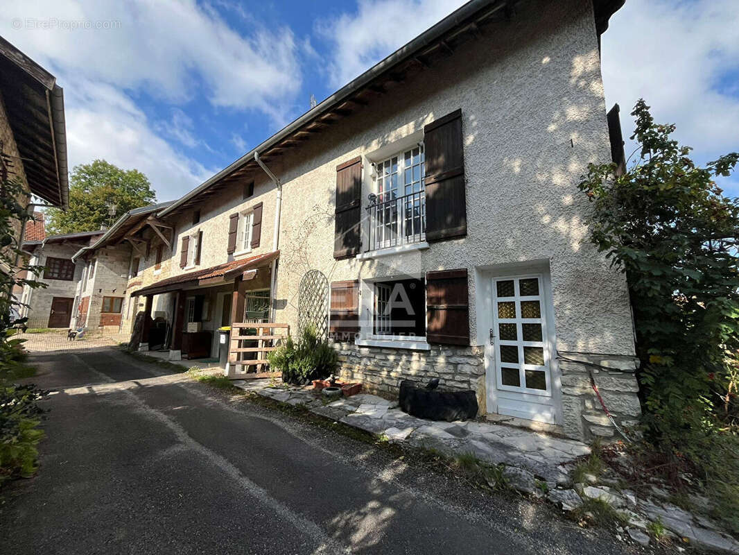 Maison 180m² à ordonnaz - photo 4