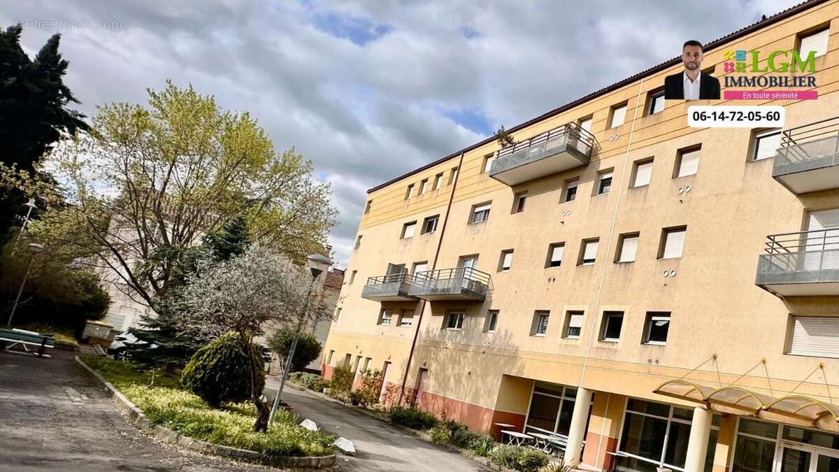 Appartement À Vendre - photo 3