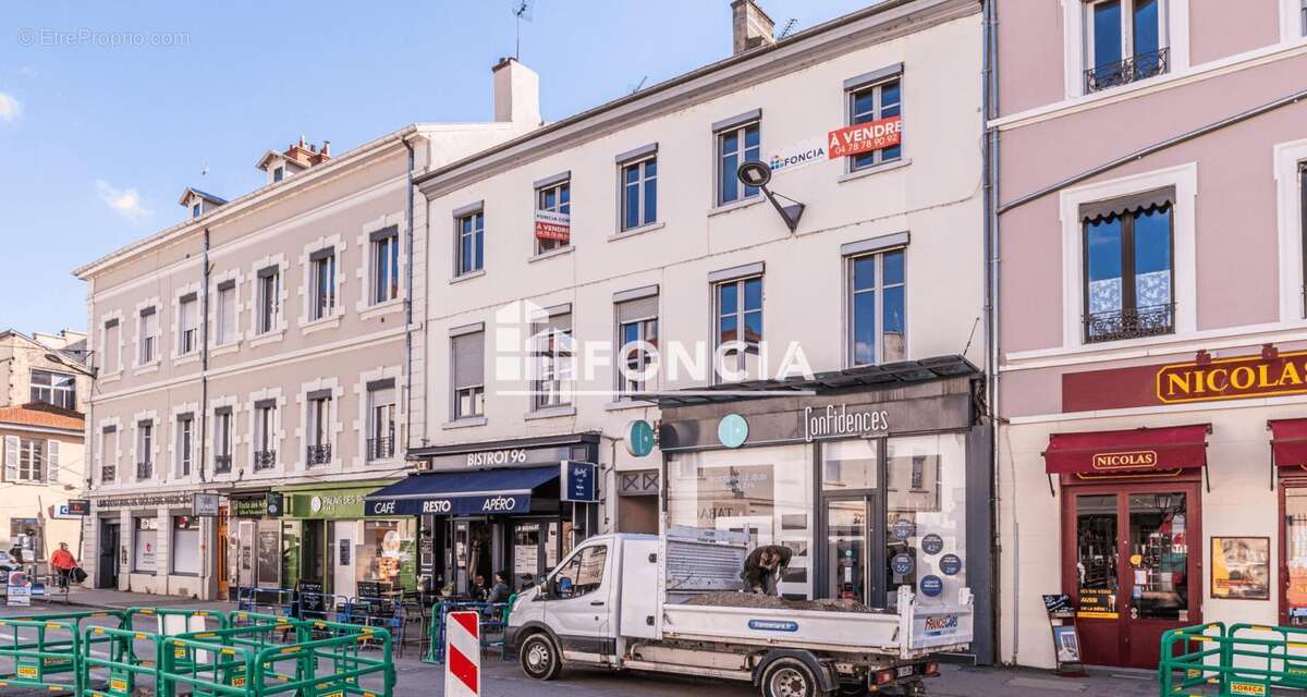 Appartement à LYON-8E